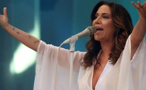 maria-rita-abre-a-turne-em-homenagem-a-mae-elis-regina-em-porto-alegre-2432012-1332640406305_956x500