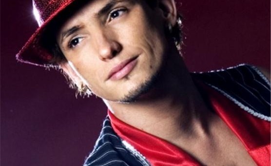 193813_324173_ricky_foto_2