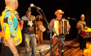 195581_328205_bacana