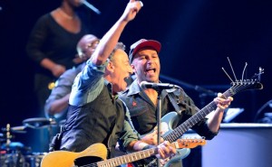 130315-bruce-springsteen-tom-morello
