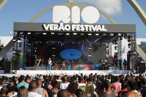 13652841864_bf2786a65e_z