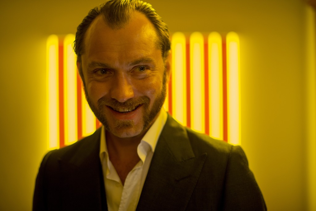 221085_397873_620___dom_hemingway___photo_nick_wall