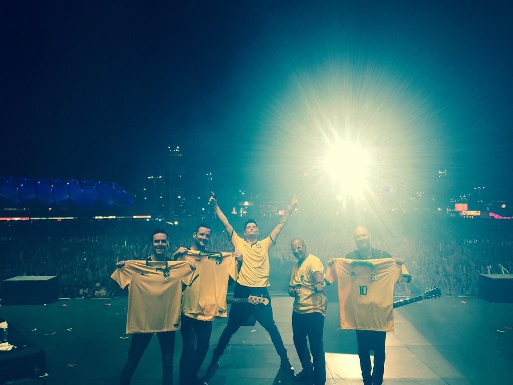 CPO4fD2W8AALgki.jpg large