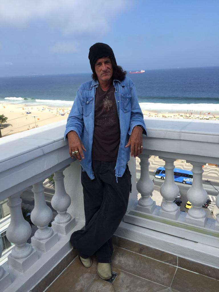 CPeipXkWoAA1xG5.jpg large